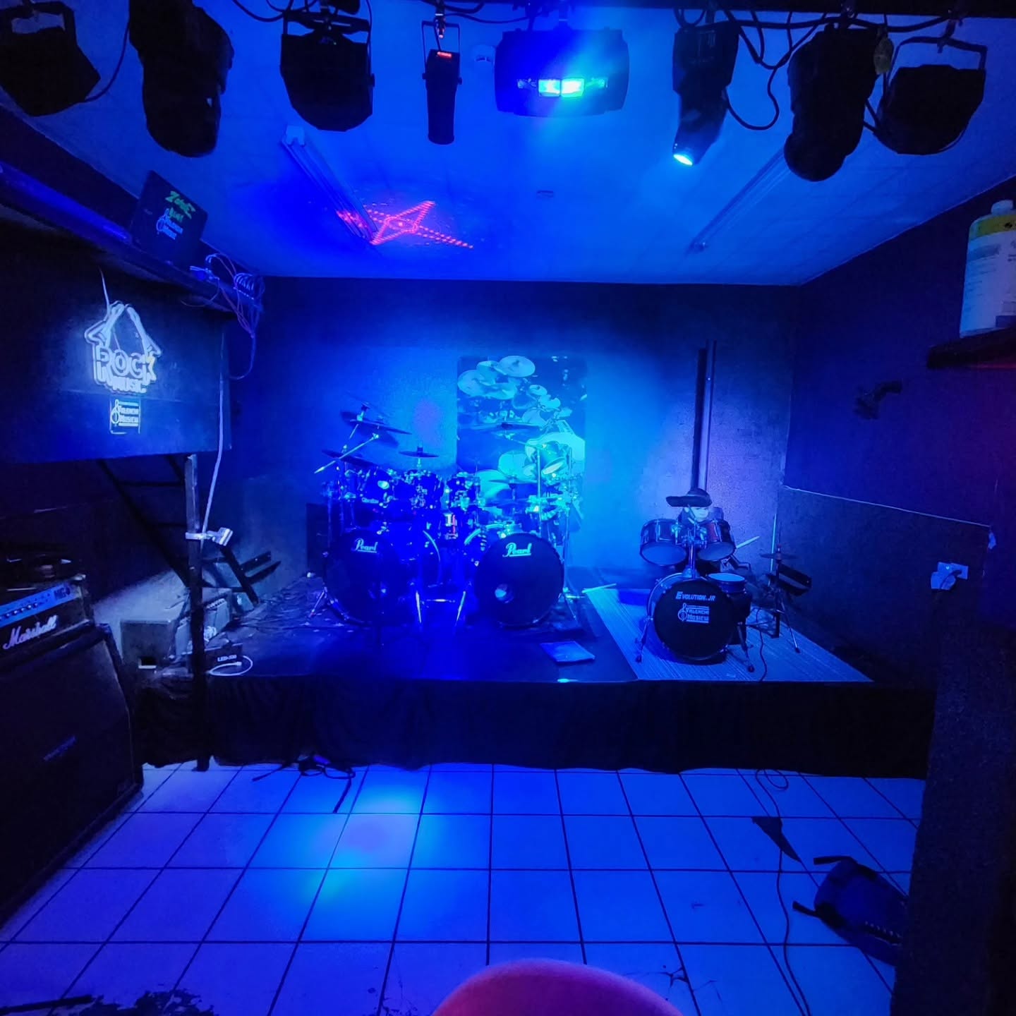 Ensambles y banda de rock Valencia Music