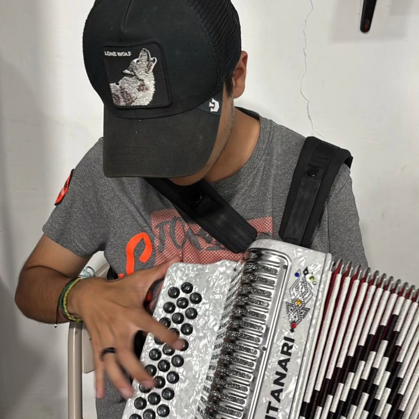 Alumno tocando acordeón, Valencia Music